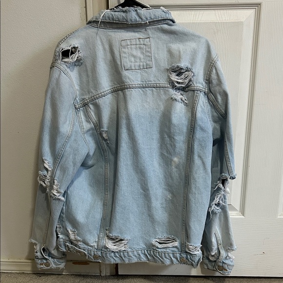 Zara Light Blue Ripped Denim Jacket - Picture 2 of 3